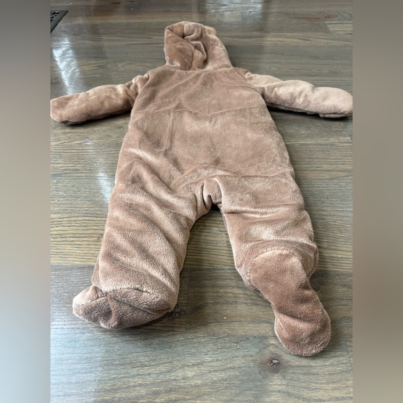 Carter's Soft Brown Kids Footie‎ - Picture 5 of 9